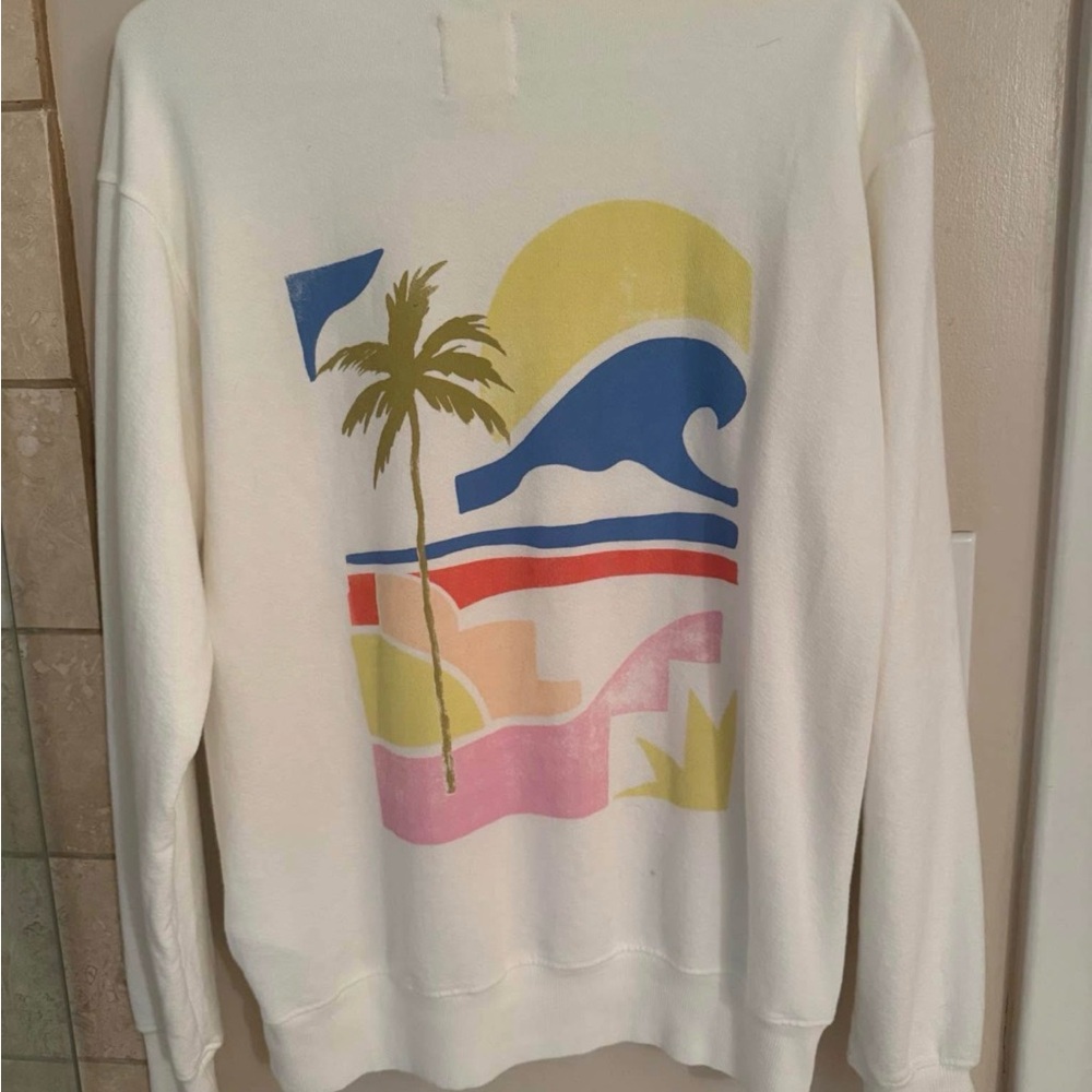 Billabong White crewneck Sweatshirt with Vibrant Graphic XS